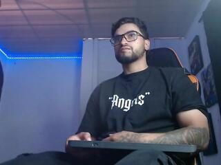 Chrys Harris webcam model stream image