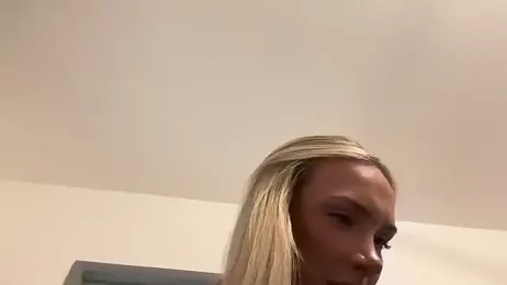 Naughtyblondex webcam model stream image