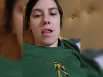 Ilona-9 webcam bongacams model stream image