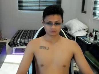 bhillrhey121103 webcam model stream image