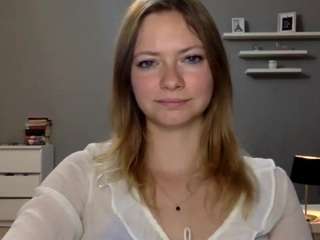 milliedesire webcam model stream image