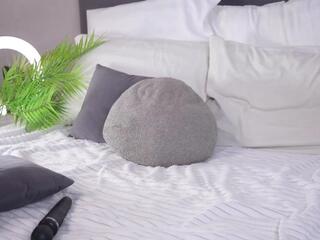 Brimlad Dagg webcam model stream image