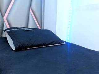 aurora-tziu webcam model stream image