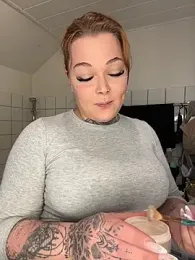 cc_uncensored webcam model stream image