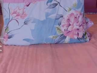 innocenthazel webcam model stream image