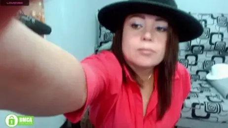 Julia-ru webcam model stream image