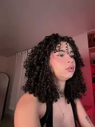 Lianh_Benett webcam model stream image