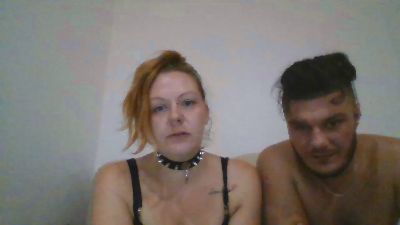 JulieLenny webcam model stream image