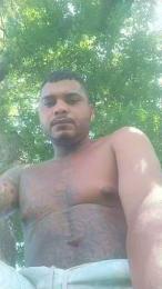 Opreto25 webcam model stream image