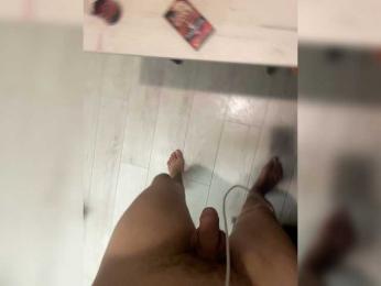 romashki-time webcam bongacams model stream image