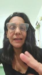 Milfchic webcam cam4 model stream image