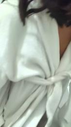 Milfchic webcam model stream image