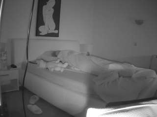 voyeurcam-julmodels-reallife-2 webcam model stream image