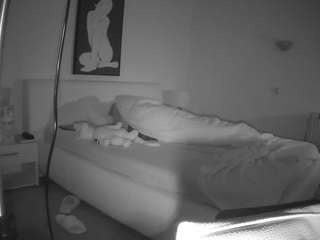 voyeurcam-julmodels-reallife-2 webcam model stream image