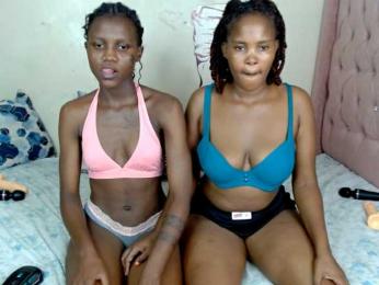 Cocoheat webcam bongacams model stream image