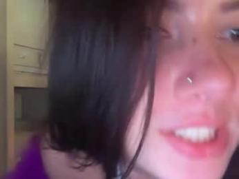 ivyquinette webcam model stream image