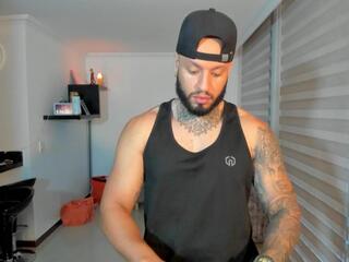 Dereck Green webcam model stream image