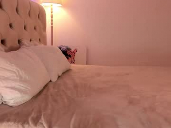 dee_nise webcam model stream image