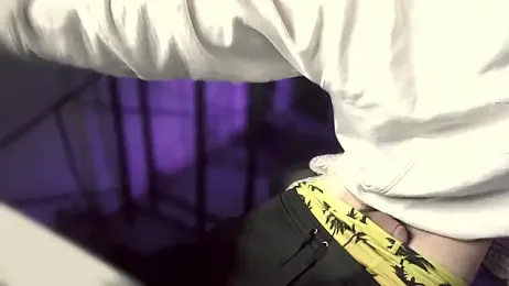 KumWithTheKommas webcam model stream image