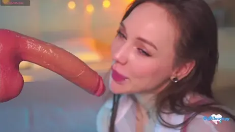 Bllowjoyy webcam stripchat model stream image