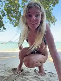 Lady_Liaa webcam stripchat model stream image