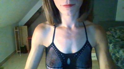 Loolaa_k webcam model stream image