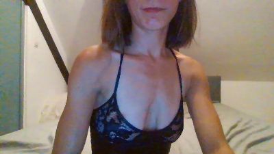Loolaa_k webcam model stream image