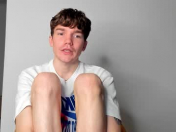 caties_cutes2 webcam model stream image