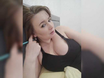 Katniss_K webcam model stream image