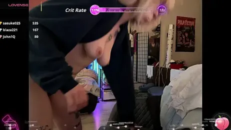 Mannarie_Madsinn webcam model stream image