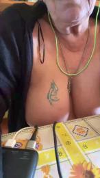 sophia68milf webcam model stream image