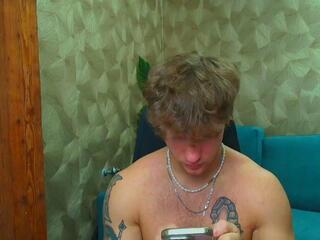 Levi Manning webcam model stream image
