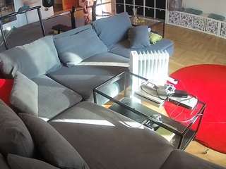 voyeurcam-julmodels-living-3 webcam model stream image