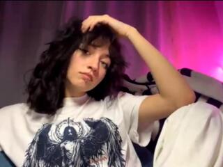 Jenelle Rodi webcam model stream image