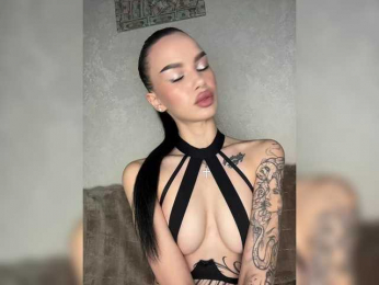 EvaDesire webcam model stream image