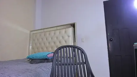 _EMMYROSE webcam model stream image