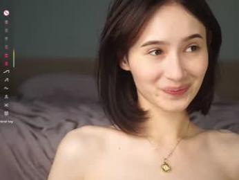 chee_cha webcam model stream image