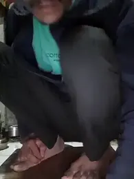 Burhade-- webcam model stream image