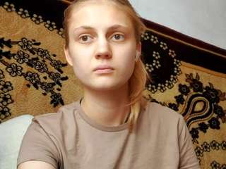 naomigernert webcam model stream image