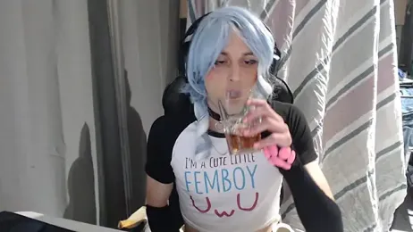 LuunaUwU webcam model stream image