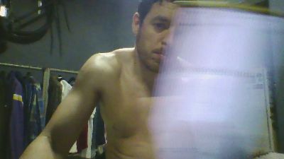 Hellmans webcam model stream image