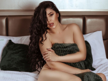 AlmaNatalie webcam model stream image