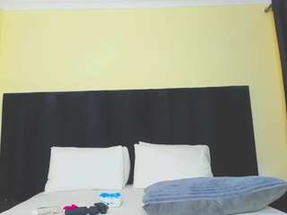 cutie-bootie webcam model stream image