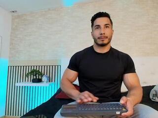 Zane Maverick webcam model stream image