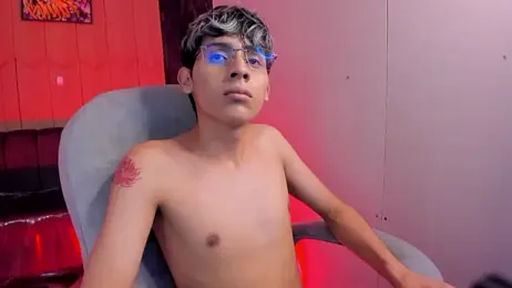 DeilanWolf webcam stripchat model stream image