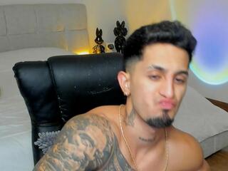 Brody Dallas webcam model stream image