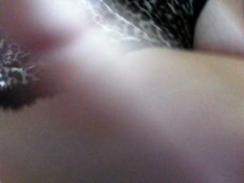 elyseblue webcam bongacams model stream image