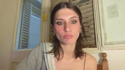 maitane2hot webcam model stream image