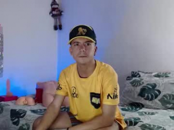 dominic_hanks webcam chaturbate model stream image