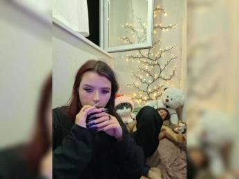CharismaFox webcam bongacams model stream image
